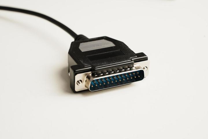 Actual product image MicroConnect Serial Cable DB9-DB25 1.8M (1.80 m)