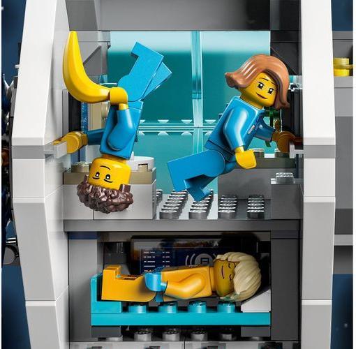 Actual product image LEGO Lunar Space Station (60349, LEGO City)