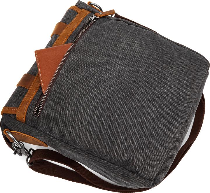 Actual product image Salt & Hide Sergio