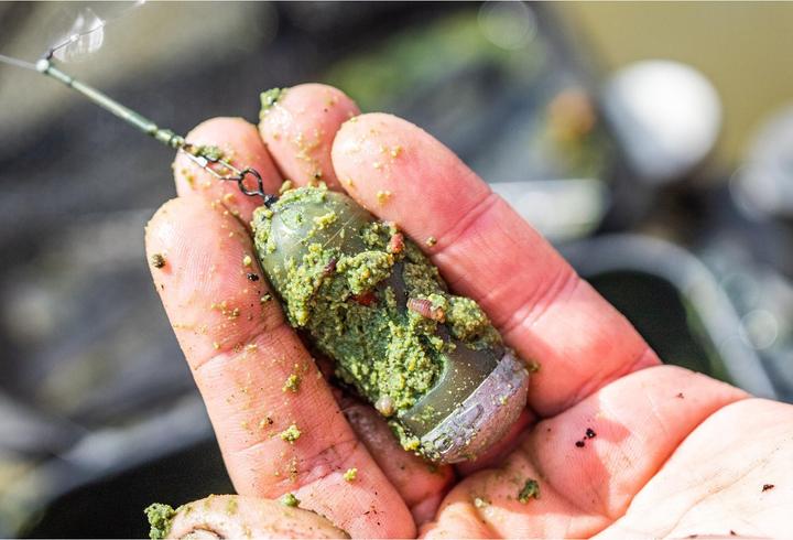 Produktbild Guru Perfumes feeder-käfige window