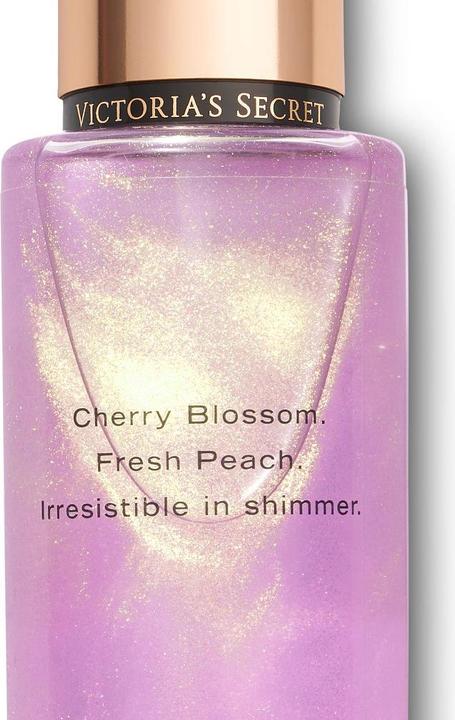 Actual product image Victoria's Secret Love Spell (Body mist, 250 ml)