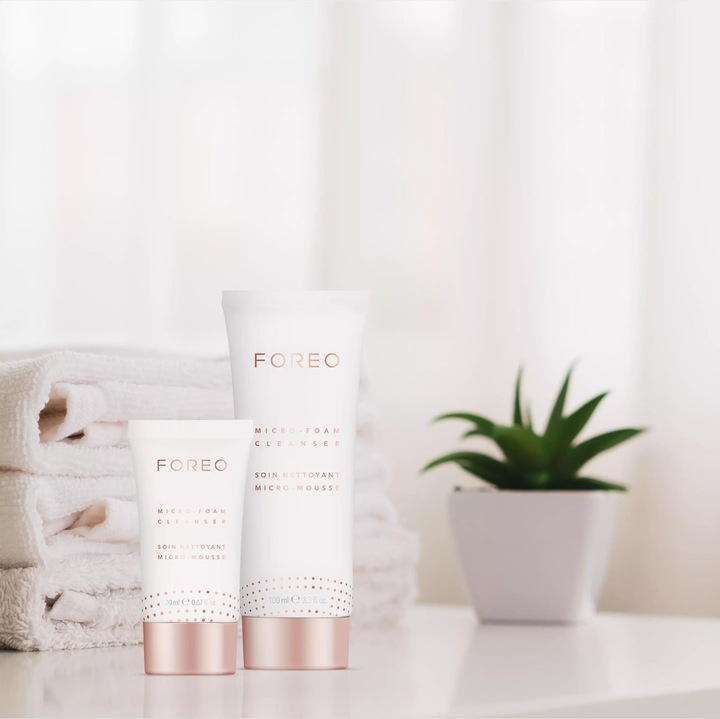 Actual product image Foreo Micro-Foam Cleanser (Foam, 100 ml)