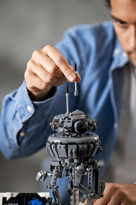 Actual product image LEGO Imperial Probe Droid (75306, LEGO Star Wars)