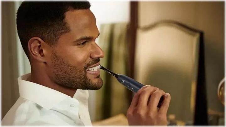 Actual product image Philips Sonicare DiamondClean 9900 Prestige