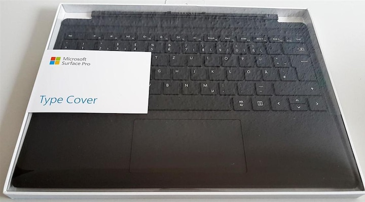 Produktbild Microsoft Surface Pro Type Cover (DE, Docking)