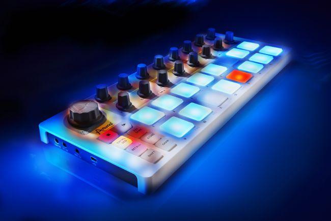 Immagine prodotto Arturia BeatStep (Controllo)
