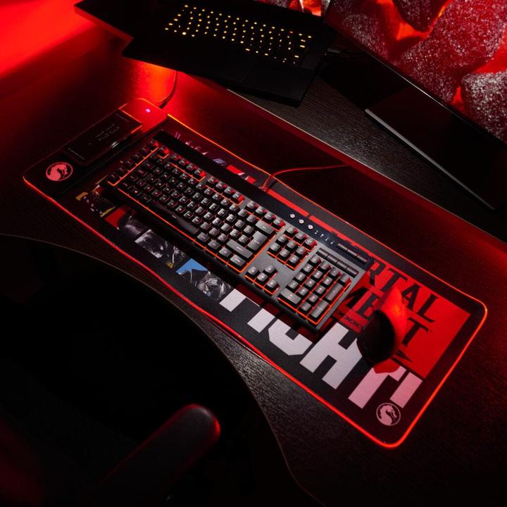 Productafbeelding Numskull Mortal Kombat: Muismat XXL + Mobiele Oplader (XXL)