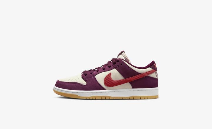 Image du produit Nike SB Dunk Low Skate Like a Girl (43)