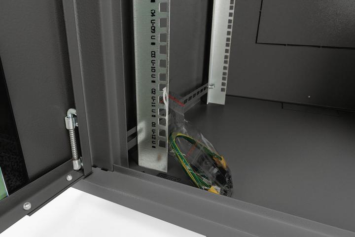 Produktbild Digitus Wandgehäuse Dynamic Basic Serie (10.86 HE, 19 Zoll Rack)