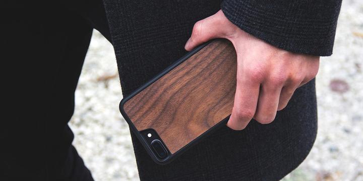Produktbild Woodcessories EcoBump (Apple iPhone 8, LG Q7+)