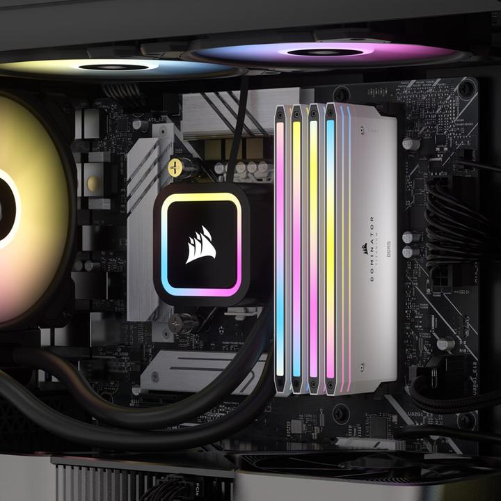 Actual product image Corsair Dominator Titanium (2 x 32GB, 6400 MHz, DDR5 RAM, DIMM)