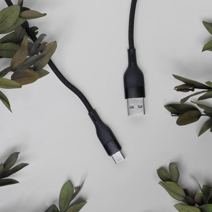 Actual product image Maxlife MXUC-07 cable USB - USB-C 1,0 m 3A black nylon (1 m, 15 W)