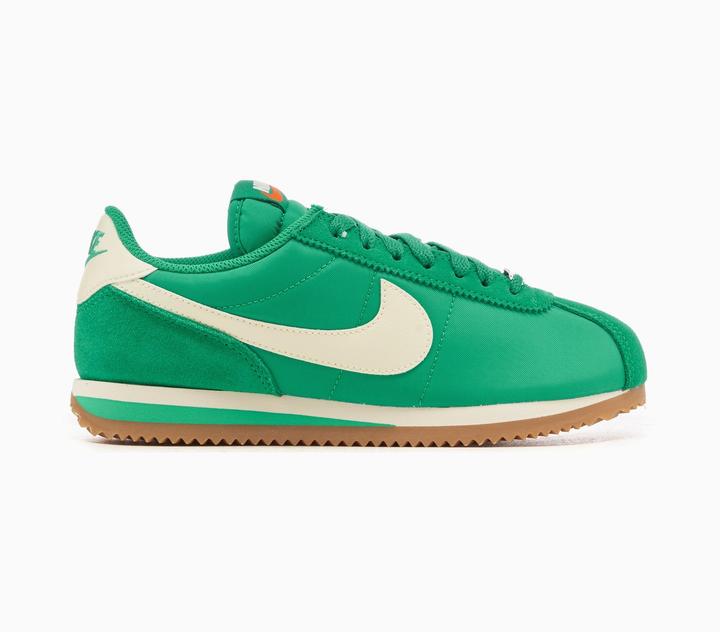 Gomme brun clair, Lait de coco, Orange de sécurité, Stadium Green
