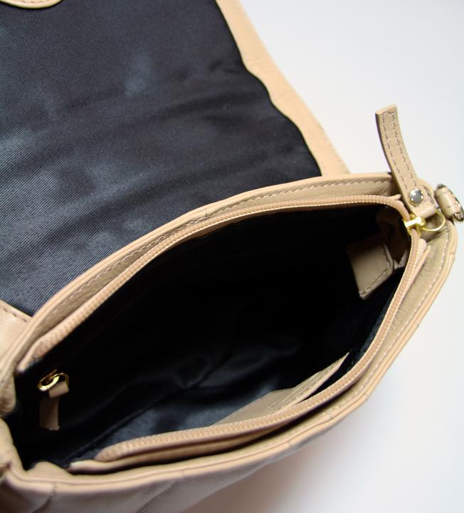 Produktbild Treats Crossbody Bag