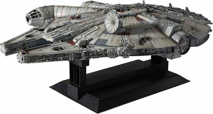 Produktbild Revell Star Wars Episode IV maquette Perfect Grade 1/72 Millennium Falcon 48 cm