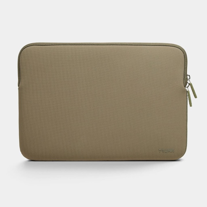 Actual product image Trunk Neoprene Sleeve (13", Apple)