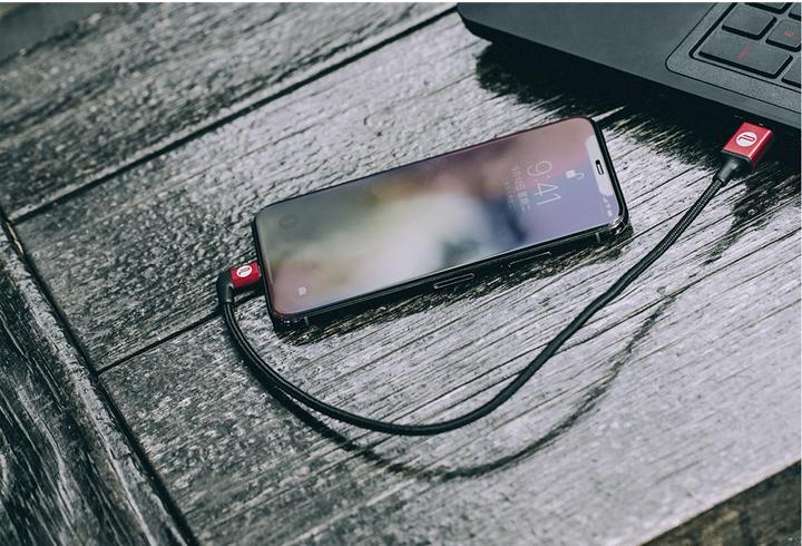 Image du produit Pgytech USB A / Câble d'éclairage (0.35 m, USB 2.0)