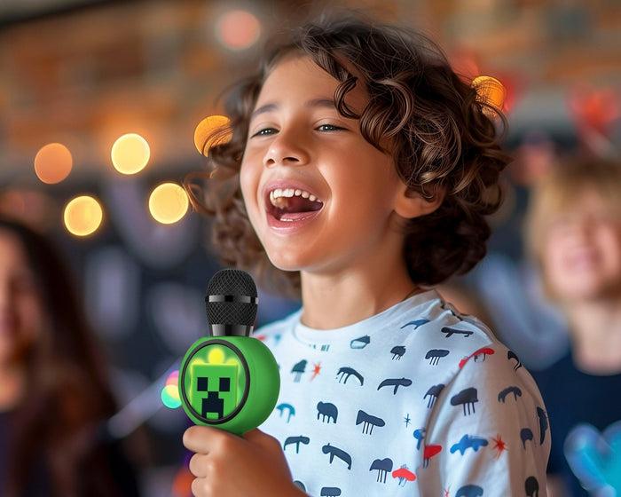 Produktbild OTL Kinder LED Karaoke Mikrofon mit Micro-SD Karten Slot und lustigem Stimmenverzerrer, lange Laufze
