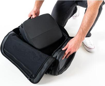 Actual product image Wandrd CARRYALL Duffel 30L Black (Photo backpack, 30 l)