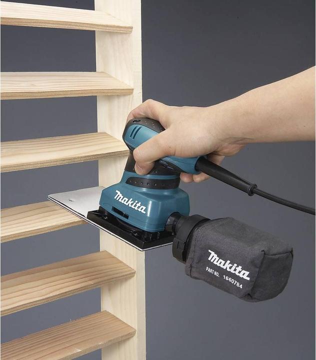 Produktbild Makita Schwingschleifer inkl. Koffer (Schwingschleifer, 200 W)