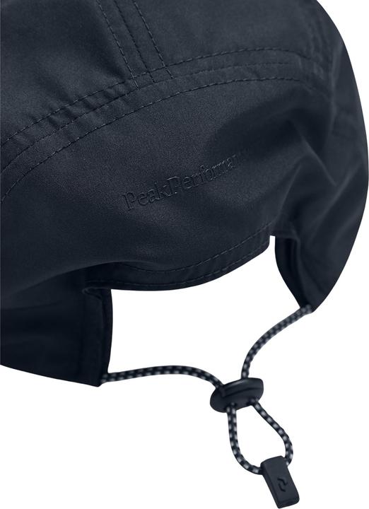 Actual product image Peak Performance Lightweight Cap (One size)