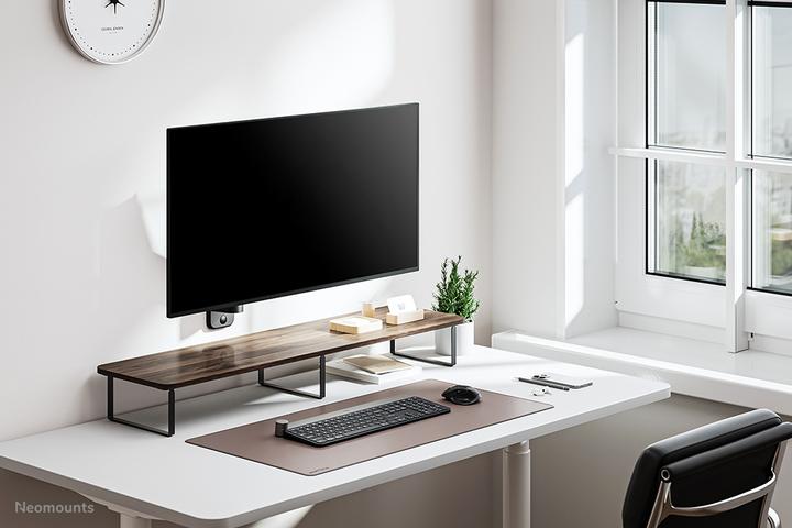Produktbild Neomounts wall adapter for DS (Wand, 42")
