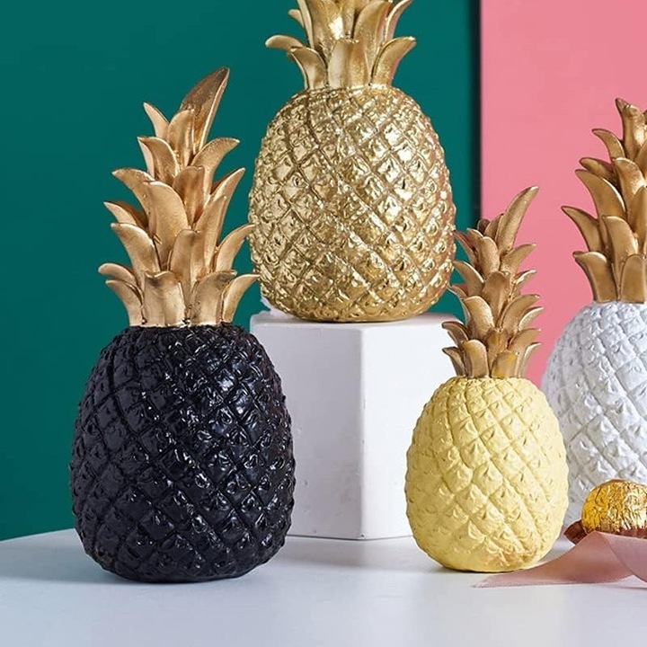 Actual product image Cbx Pineapple decoration black gold 18cm