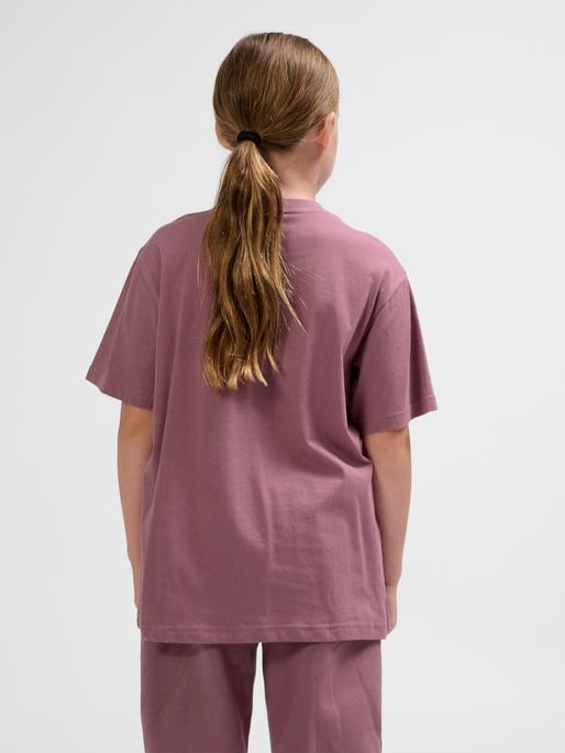 Actual product image hummel hmlCLEAN T-SHIRT S/S (146)