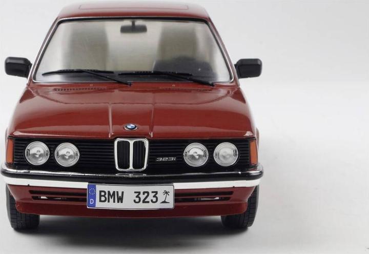 Actual product image Solido 1:18 BMW E21 323I kastanien rot met.