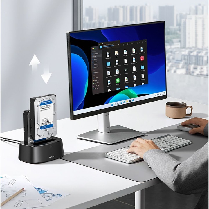 Produktbild Ugreen SATA Hard Drive Docking Station für 2.5" und 3.5" SSD HDD