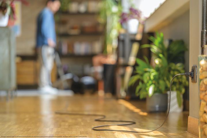 Actual product image Hoover HE520PET - Stofzuiger met zak Pet - 3,5 l