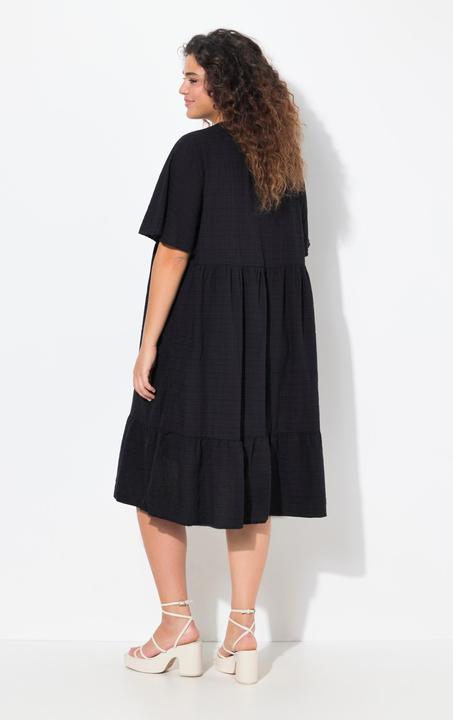 Image du produit Ulla Popken Robe midi en seersucker, coupe évasée, décolleté en V et manches courtes (50, 52)