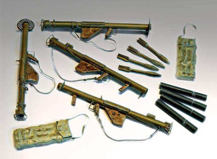 Produktbild Plus Model Panzerfaust M1 und M1A1