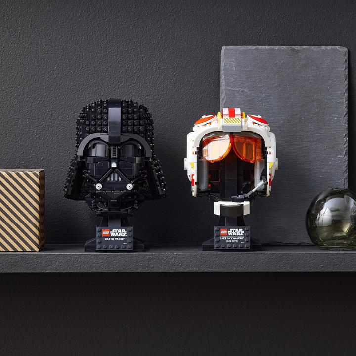 Produktbild LEGO Helm von Luke Skywalker (75327, LEGO Star Wars)