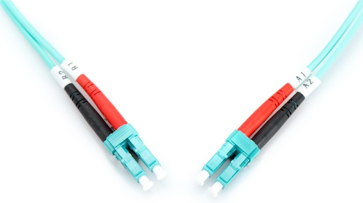 Produktbild Digitus LWL Patchkabel LC zu LC Multimode 50/125 m Duplex Länge 7m Klasse OM3 (UTP, CAT6, 7 m)