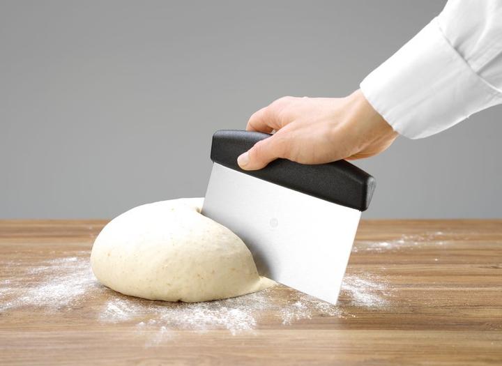 Actual product image Hendi Stainless steel dough scraper with PP handle