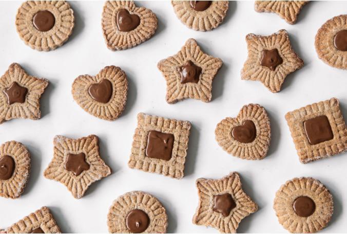 Actual product image Städter Cookie Cutter with Ejector Heart Curled