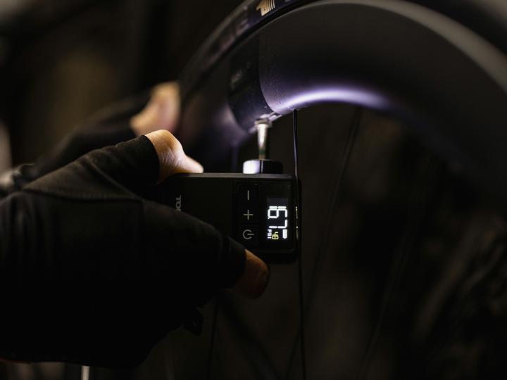 Actual product image Topeak E-Booster Digital Mini