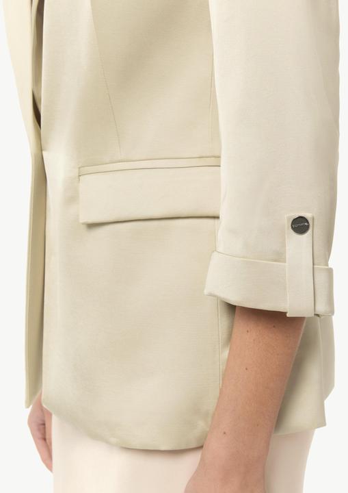 Actual product image Comma Blazer (Frequency band 38 (2600 MHz))