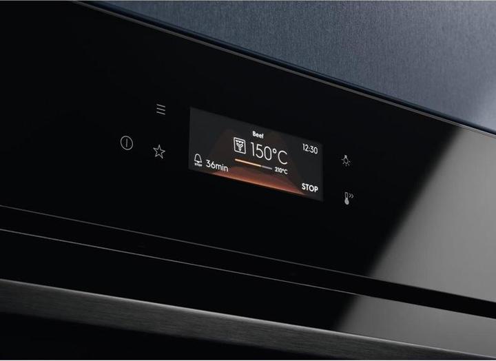 Actual product image Electrolux Piecarnik EOB8S39Z