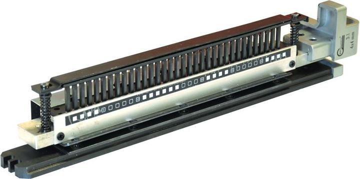 Produktbild RECOsystems Stanzwerkzeug 2 : 1, 4 x 5.5mm, für Drahtkammbindungen zu CHANGER PUNCH 4