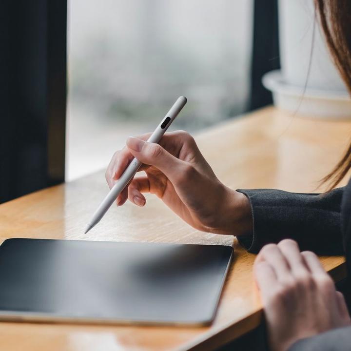 Immagine prodotto Wozinsky Stilo universale attivo (Android e iOS) - Bianco