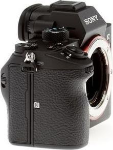 Actual product image Sony Alpha 7 III Kit (24 - 105 mm, 24.20 Mpx, Full frame)