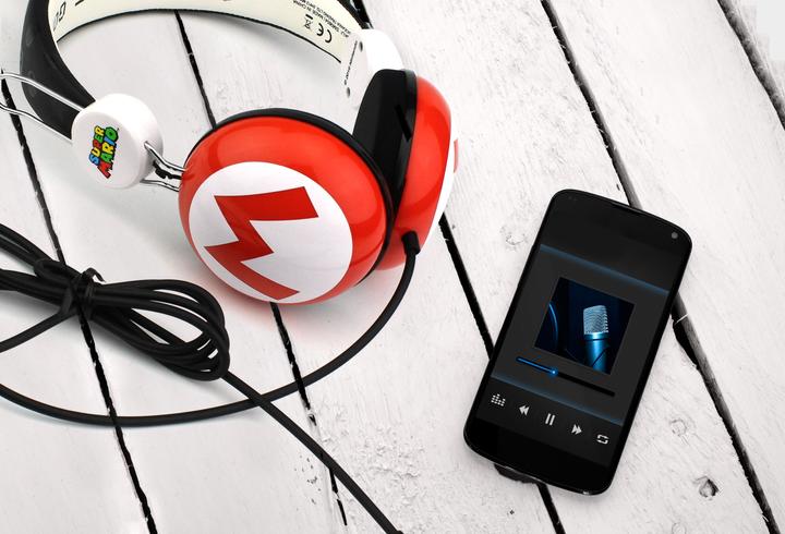 Produktbild GED Cuffie OTL Super Mario Iconic M