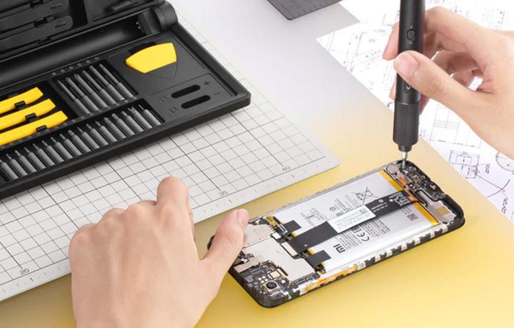 Productafbeelding Hoto Precisie schroevendraaierset pro QWLSD012 + elektronica reparatieset