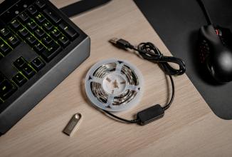 Immagine prodotto Newell LED-Streifen für 32-Zoll-Monitor (Multicolore, RGB, 132 cm, Interno)