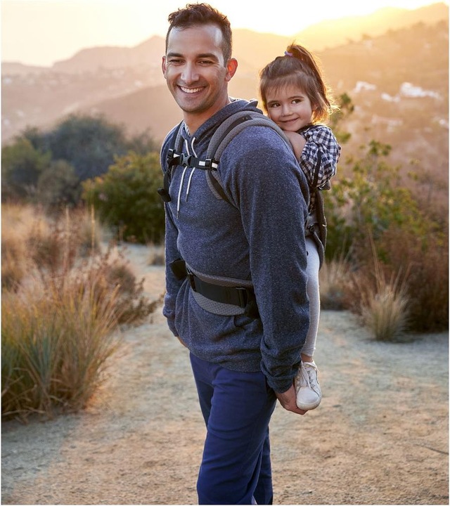 Image du produit Ergobaby Omni Breeze avec protection tout temps