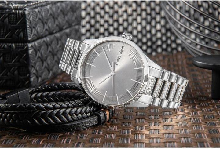 Actual product image Calvin Klein CK25200036 Unisex Horloge - Mineraalglas - Roestvrijstaal - Zilver - 40 mm - Quartz - Vouw/Vli (Analogue wristwatch, 40 mm)