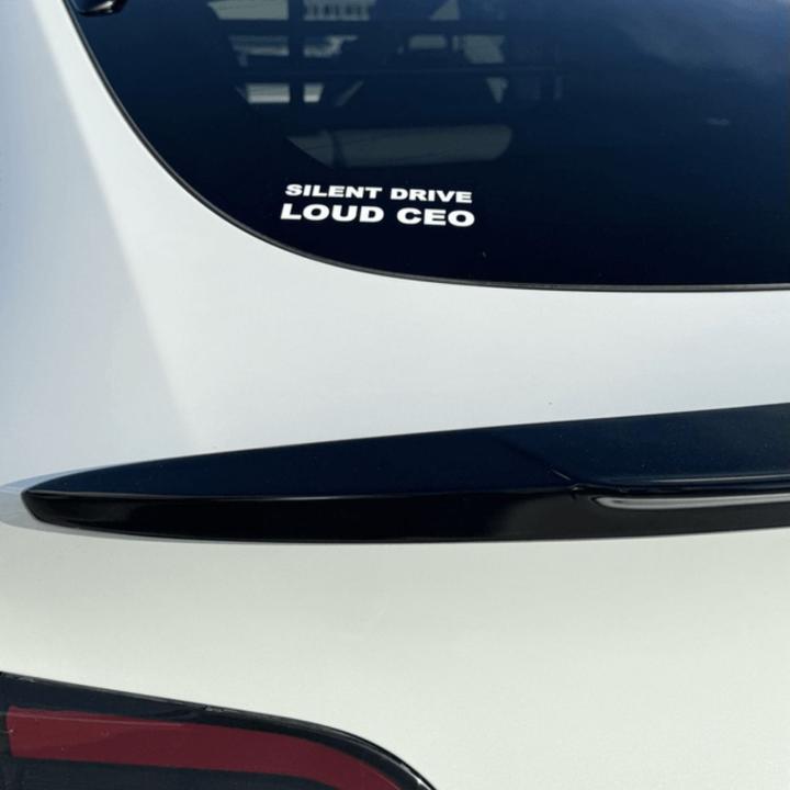 Image du produit Vds Silent Car Loud CEO (1 Autocollants)