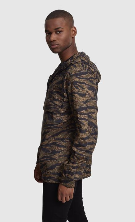 Produktbild Urban Classics Tiger Camo Pull Over (S)